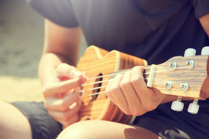 Cours de ukulele à domicile