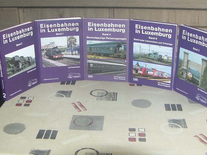 EISEN BAHNEN UEBER LUXEMBOURG
