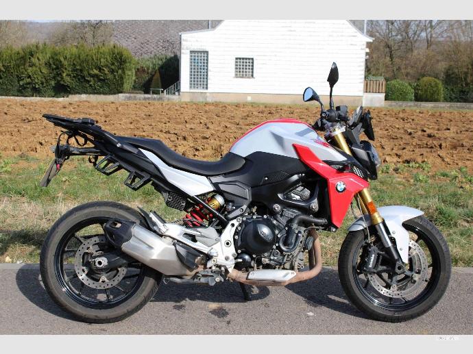 BMW F 900 R
