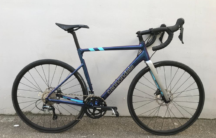 Vélo de course CANNONDALE Aluminium - Fourche carbone CAAD13 Di