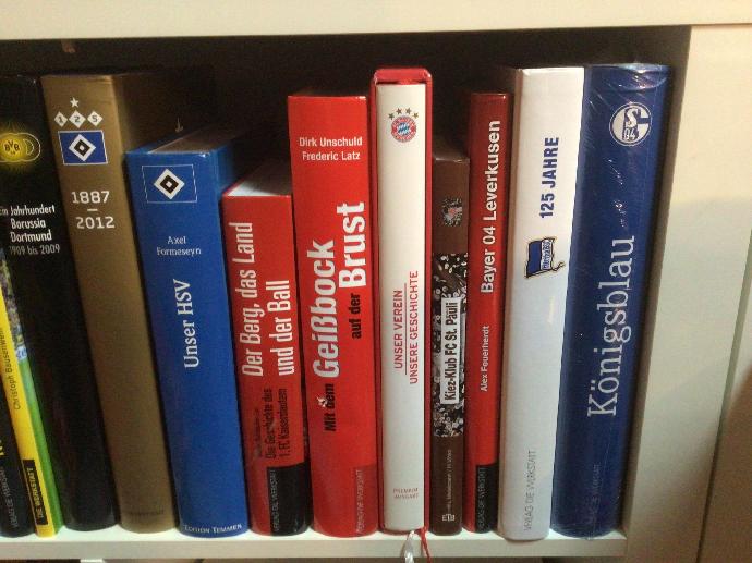 Verschiedene Bücher Fussball Bundesliga 