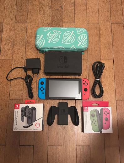 Nintendo switch console + games and accessories