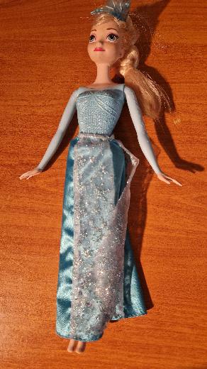 Poupée Elsa - La Reine Des Neiges - Disney - Mattel 2012