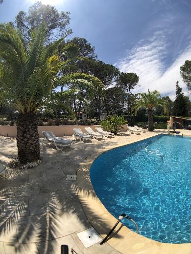 Vacances Villa 20pax entre Cannes et Saint Tropez