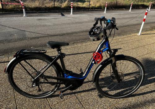 E-Bikes 2x Bergamont E-Ville Elite 52