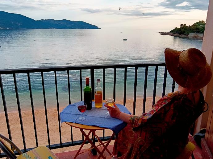 Vacances Corse, studio climatisé panorama unique