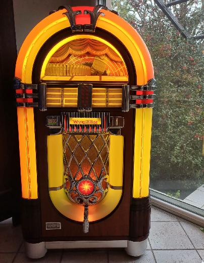 Juke Box