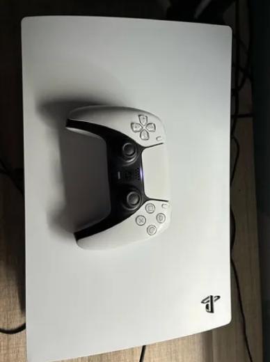 Ps5 édition standard + 14 jeux
