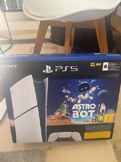 Brand New - Playstation 5 Astrobot Digital Edition + DualSense