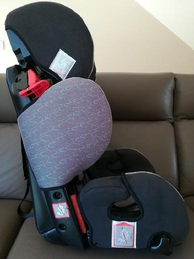 SIÈGE ET REHAUSSEUR POUR VOITURE