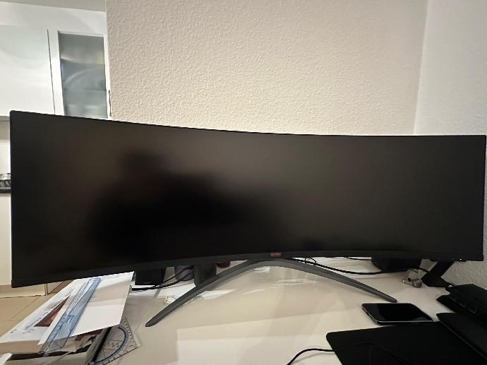 AOC 49 LED AGON AG493UCX2