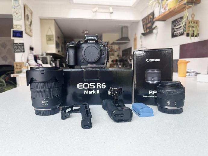 Canon EOS R6 Mark II + RF 24-105mm f/4 + RF 35mm f/1.8 + accesso