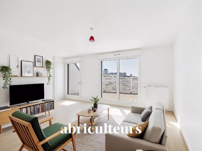 Bright 4-room apartment with double terrace and parking - Top f